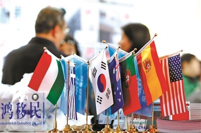 【ky开元电竞】眼部整形存在很多误区 你需要知道(图2) ky开元